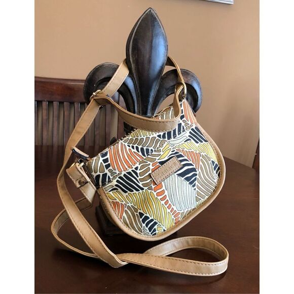 RELIC - Tropical-Patterned Canvas w/Faux Leather Trim Crossbody GREAT CONDITION! - Picture 2 of 16